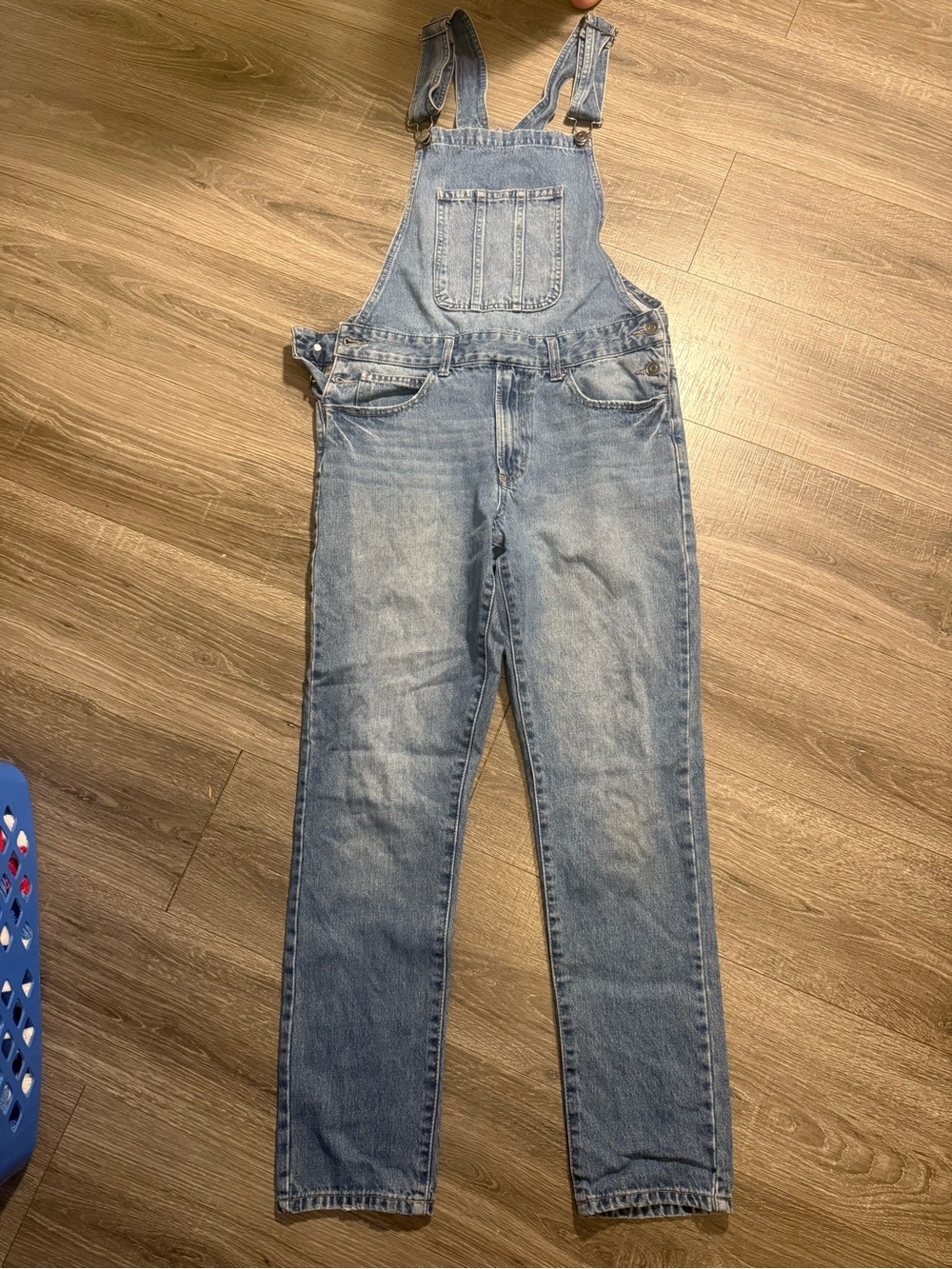 Forever 21 Men Light Blue Denim Overalls